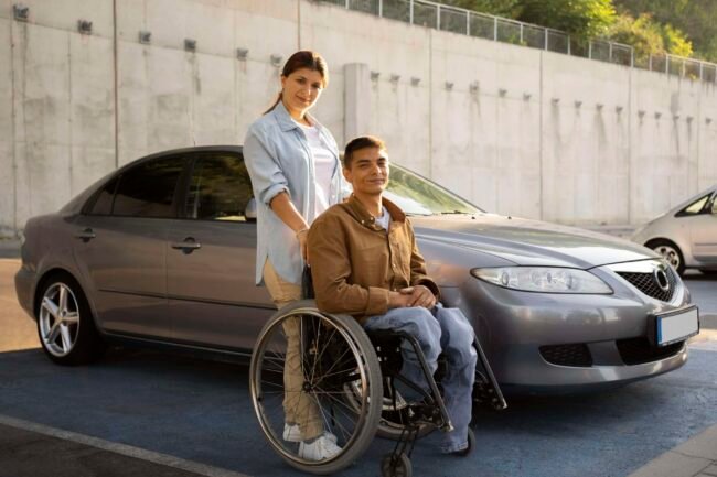 full-shot-woman-man-wheelchair Role of power wheelchair dealers